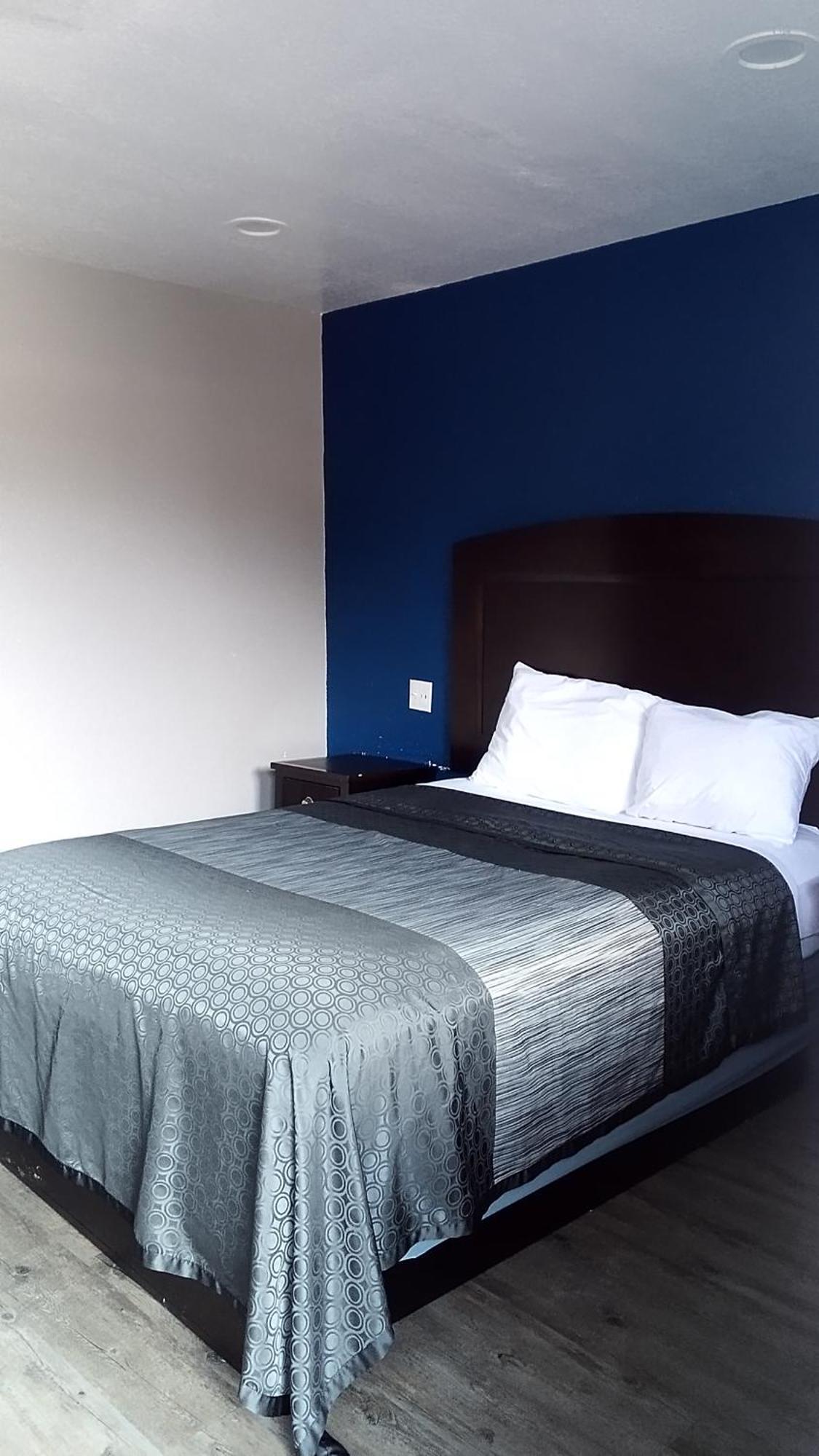 Coachman'S Inn & Suites Waldron Buitenkant foto