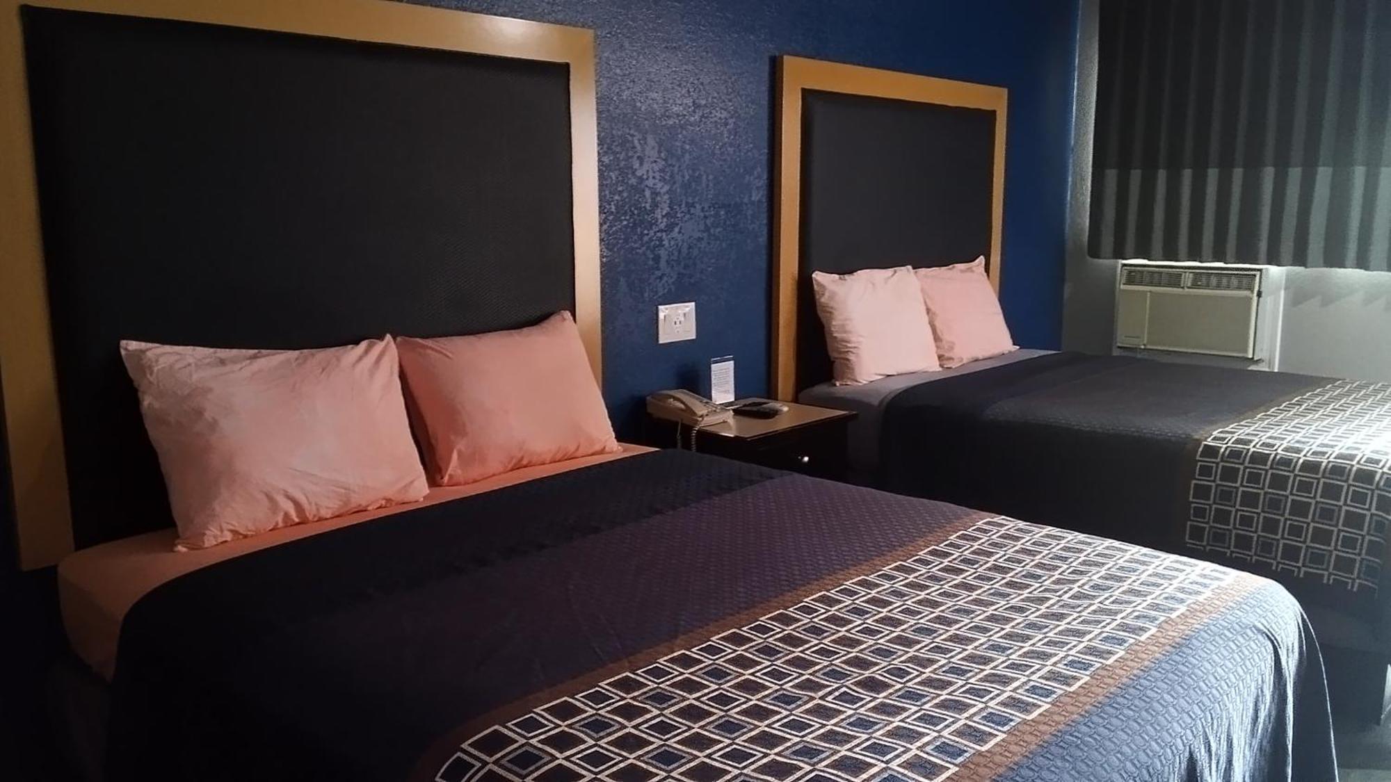 Coachman'S Inn & Suites Waldron Buitenkant foto